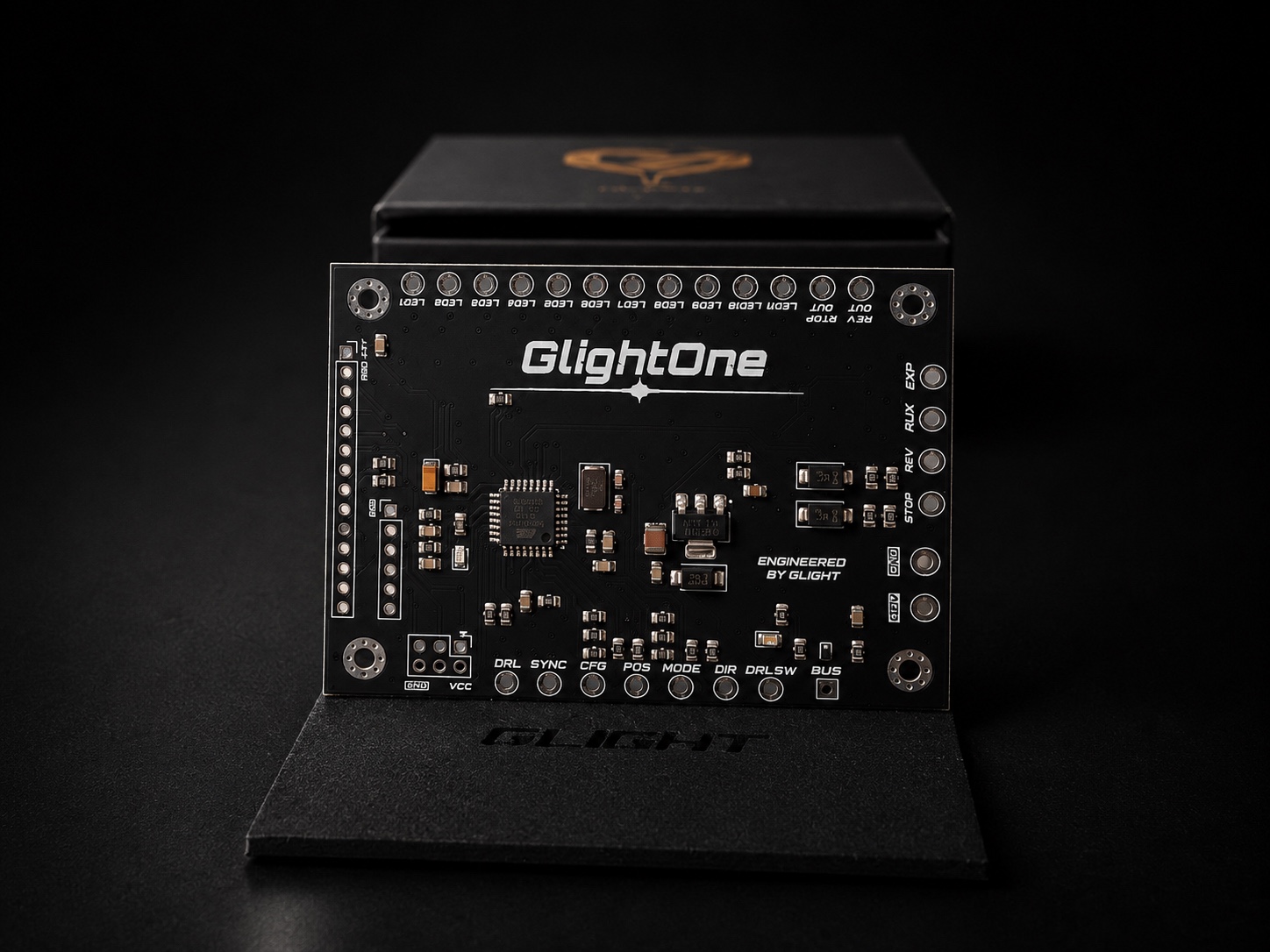 GLightOne — Front